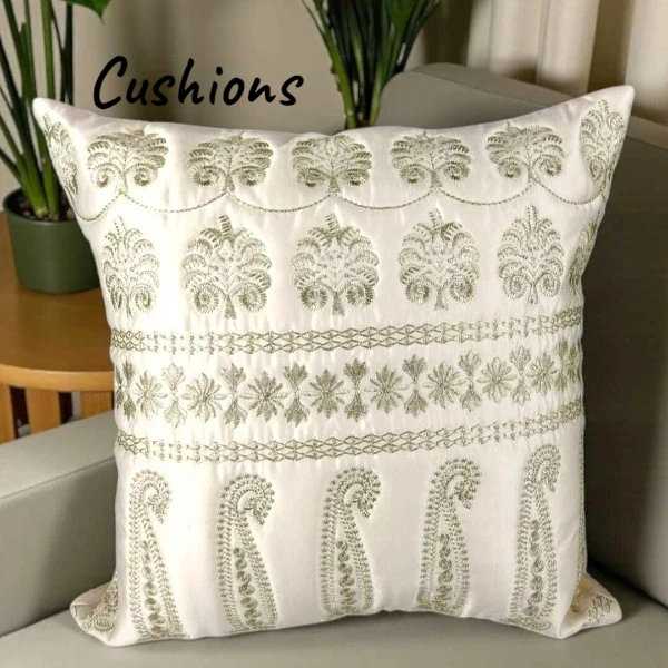 Cushion Carousal-1